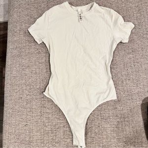 SKIMS Fits Everyone T-Shirt Bodysuit